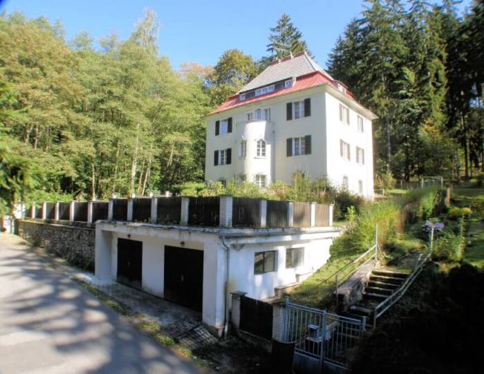 Prvorepublikova-stavba